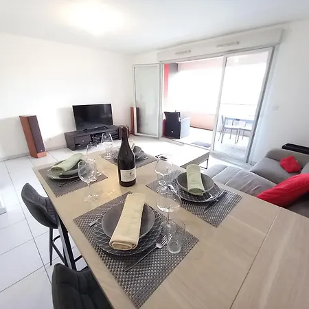 Apartment Le Barbusse Lyon-t3-garage-terrasse-3 Lits-home Cinema *